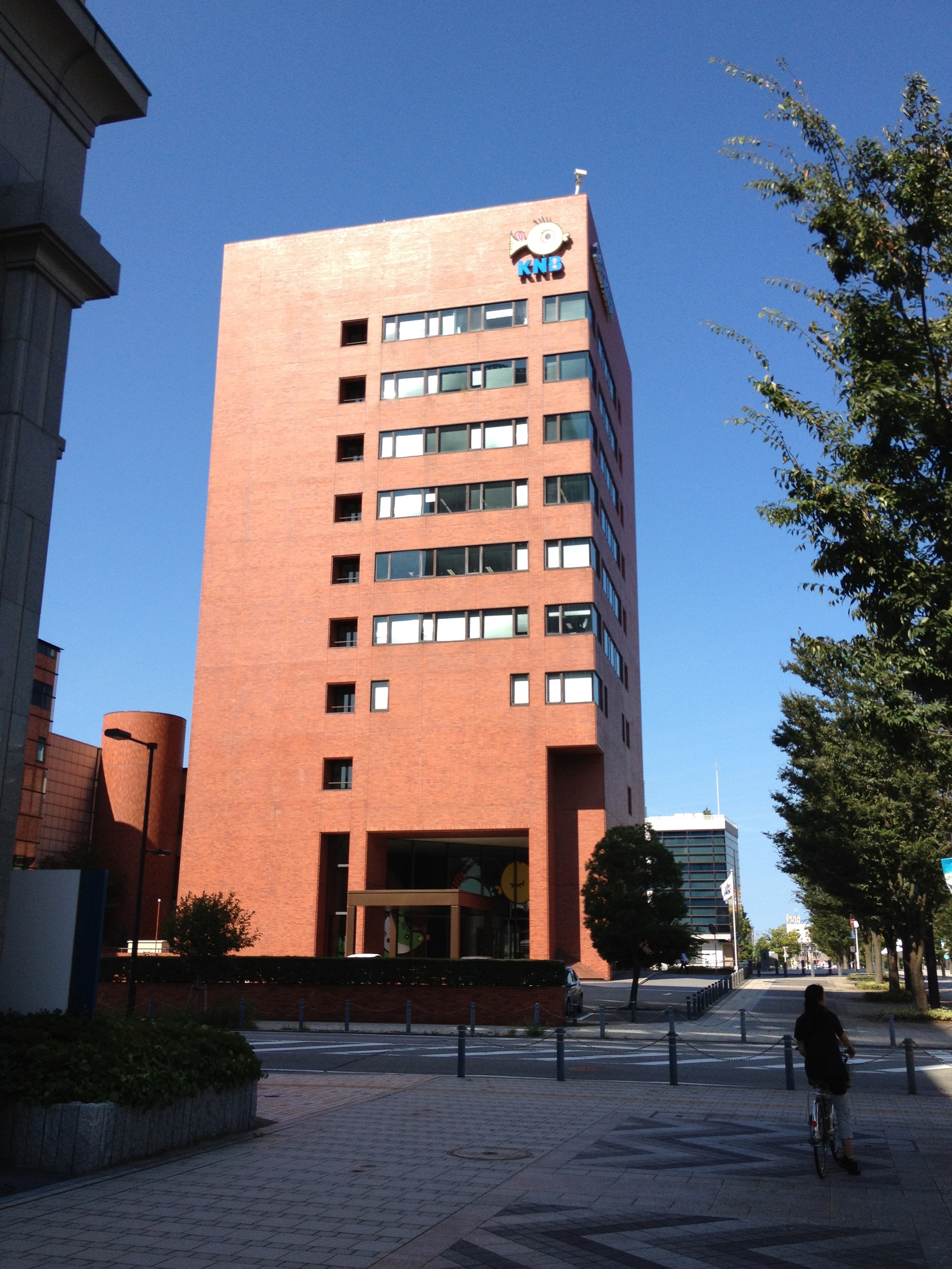KNB北日本放送様ー報道システムと連携したPC・フィーチャーフォンサイトのリニューアルとスマートフォンサイト新規構築。