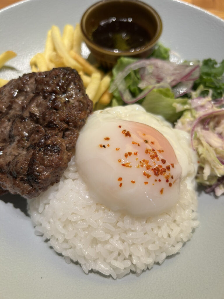 月１回のランチミーティングを行いました！